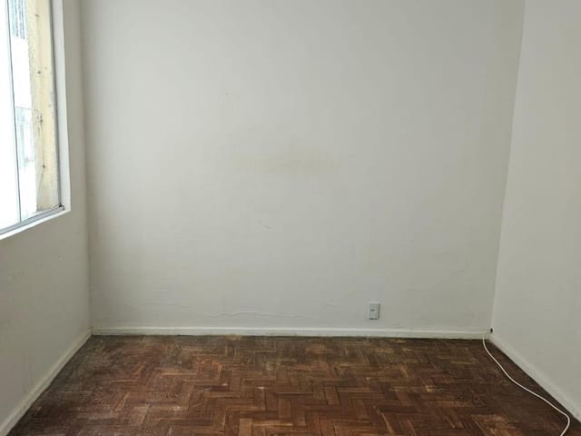 Apartamento 2 quartos e 1 banheiro, à venda ou para alugar, no bairro Centro em Petrópolis