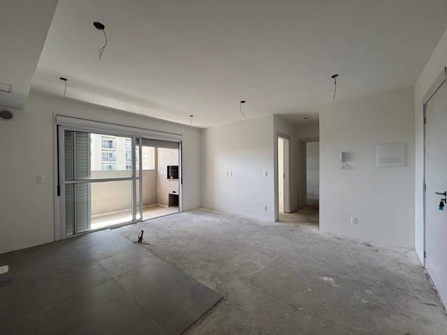 Apartamento 2 quartos e 2 banheiros, à venda, no bairro Areal em Pelotas