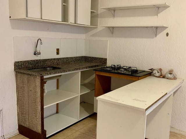 Apartamento 1 quarto e 2 banheiros, para alugar, no bairro Nogueira em Petrópolis