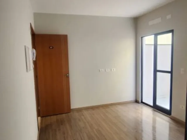 Apartamento 1 quarto e 1 banheiro, à venda, no bairro Campo Comprido em Curitiba