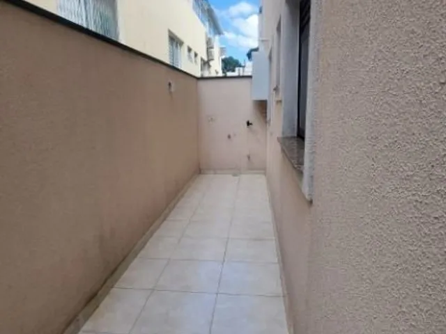 Apartamento 1 quarto e 1 banheiro, à venda, no bairro Campo Comprido em Curitiba