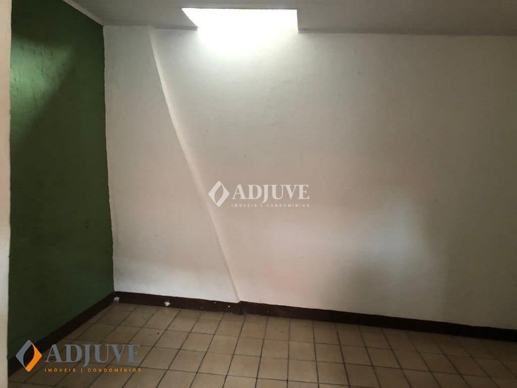 Apartamento à venda com 1 quarto, 38m² - Foto 4