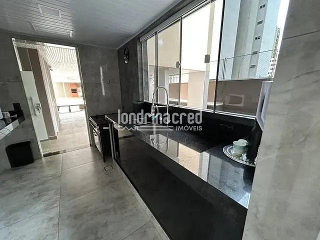 Apartamento com 141m² 3 quartos e 2 banheiros, à venda, no bairro Centro em Londrina