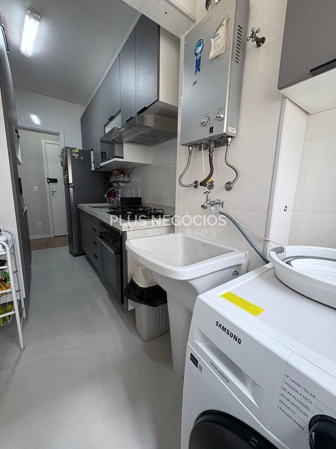 Apartamento à venda com 3 quartos, 67m² - Foto 9