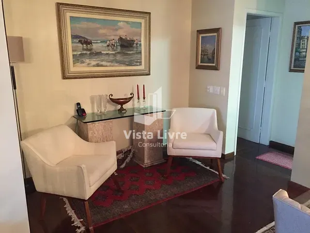 Apartamento com 210m² 3 quartos e 2 banheiros, à venda, no bairro Morro dos Ingleses em São Paulo