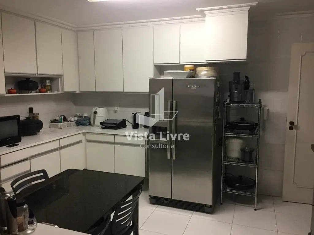Apartamento, 3 quartos, 210 m² - Foto 2