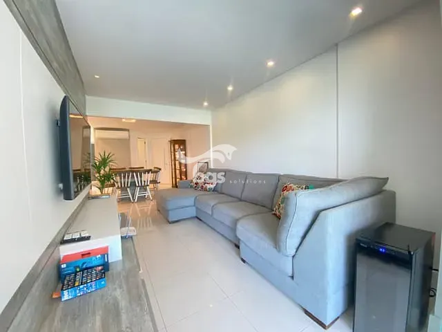 Apartamento com 161m² 3 quartos e 4 banheiros, à venda, no bairro Centro em Balneário Camboriú