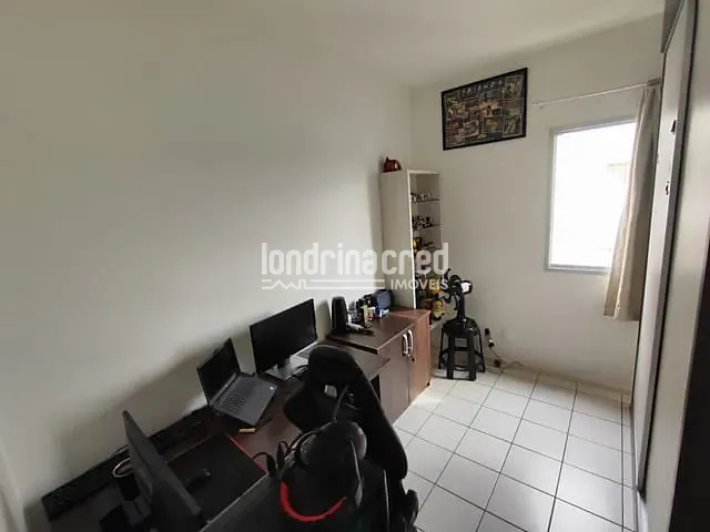 Apartamento com 83m² 3 quartos e 2 banheiros, à venda, no bairro PIAZZA DI ROMA em Londrina