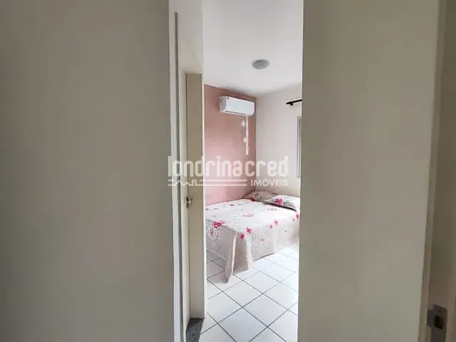 Apartamento com 83m² 3 quartos e 2 banheiros, à venda, no bairro PIAZZA DI ROMA em Londrina