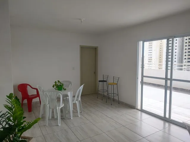 Apartamento 2 quartos e 1 banheiro, à venda, no bairro Areão em Taubaté