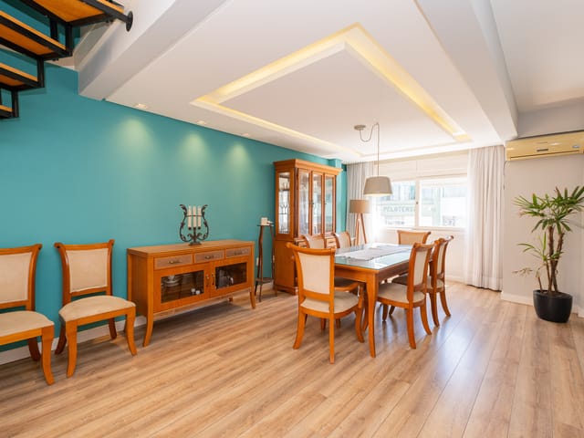 Apartamento com 207m² 4 quartos e 3 banheiros, à venda, no bairro Centro em Pelotas