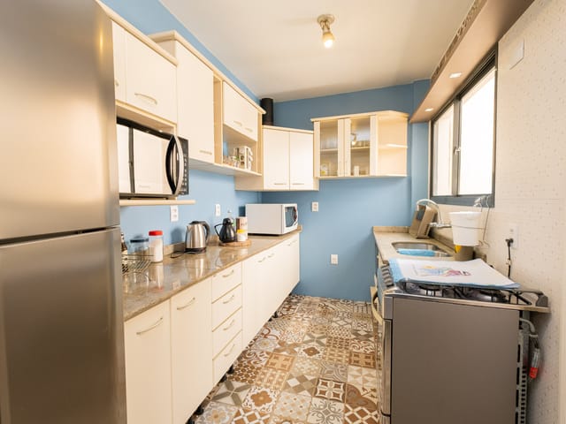 Apartamento com 207m² 4 quartos e 3 banheiros, à venda, no bairro Centro em Pelotas