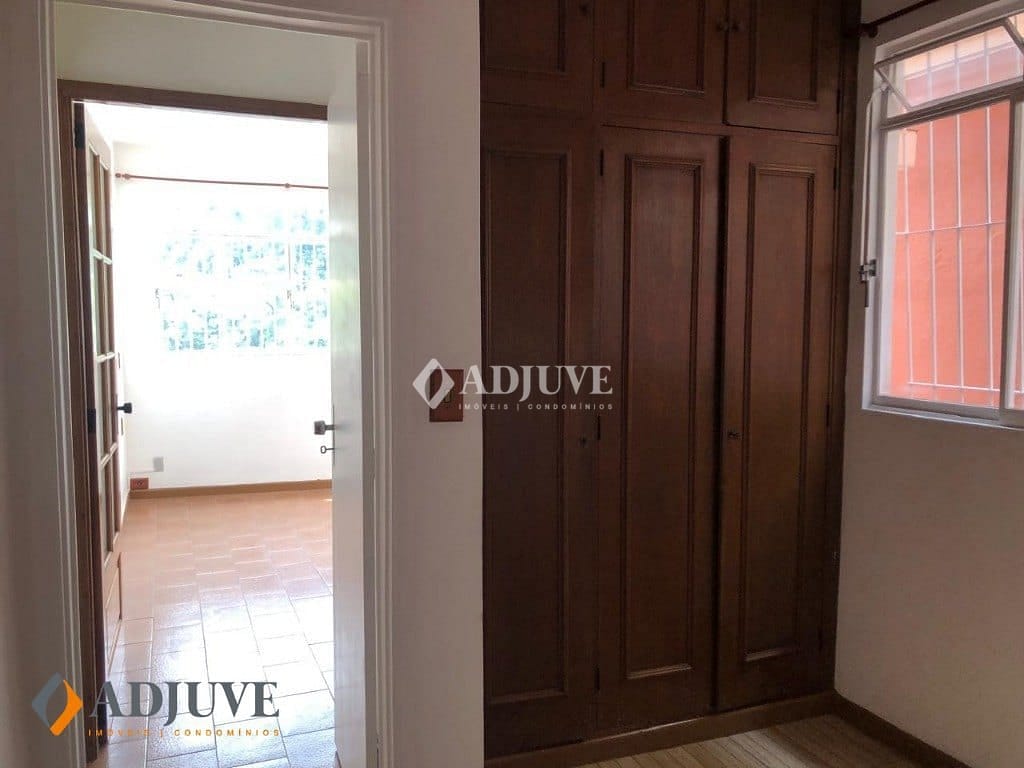 Apartamento à venda com 2 quartos, 142m² - Foto 6