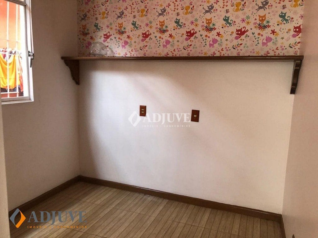 Apartamento à venda com 2 quartos, 142m² - Foto 3