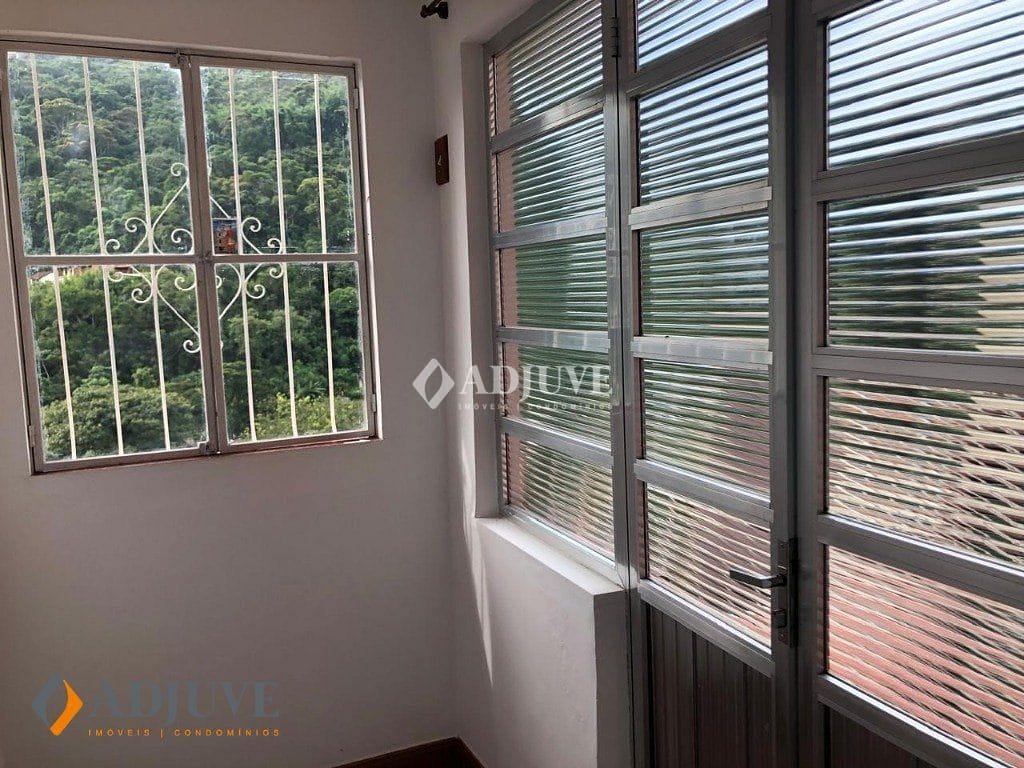 Apartamento à venda com 2 quartos, 142m² - Foto 14