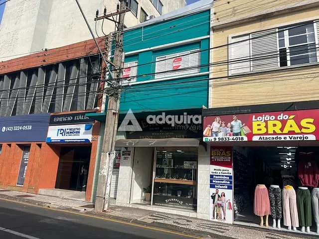 Apartamento 2 quartos e 1 banheiro, para alugar, no bairro Centro em Ponta Grossa