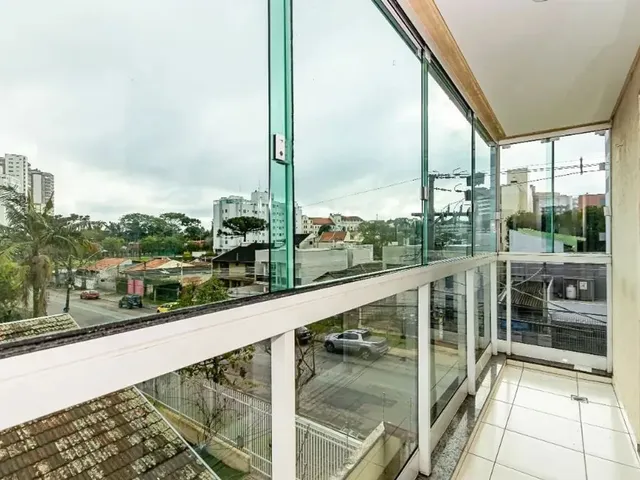 Apartamento 2 quartos e 1 banheiro, para alugar, no bairro Jardim Botânico em Curitiba
