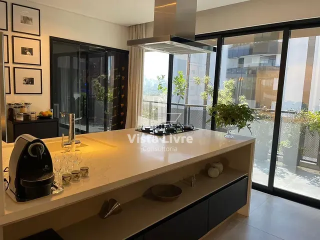 Apartamento com 260m² 3 quartos e 5 banheiros, à venda, no bairro Jardim Europa em São Paulo