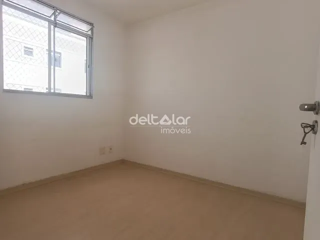 Apartamento com 45m² 2 quartos e 1 banheiro, à venda, no bairro Planalto em Belo Horizonte