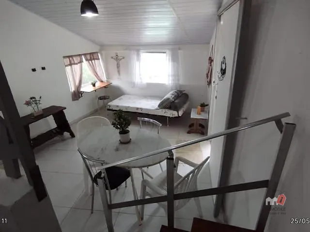 Apartamento 1 quarto e 1 banheiro, para alugar, no bairro Quitandinha em Petrópolis