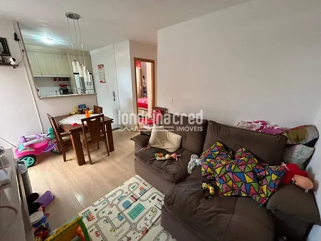 Apartamento 2 quartos e 1 banheiro, à venda, no bairro Condomínio Lagoa Santa em Londrina