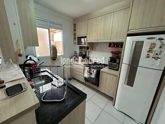 Apartamento 2 quartos e 1 banheiro, à venda, no bairro Condomínio Lagoa Santa em Londrina