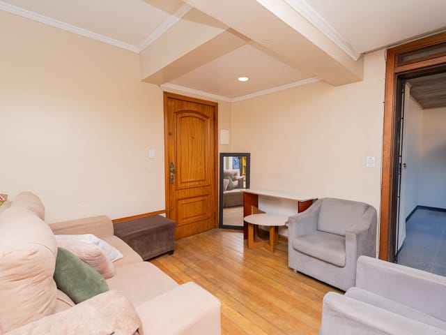 Apartamento com 90m² 2 quartos e 1 banheiro, à venda, no bairro Centro em Pelotas