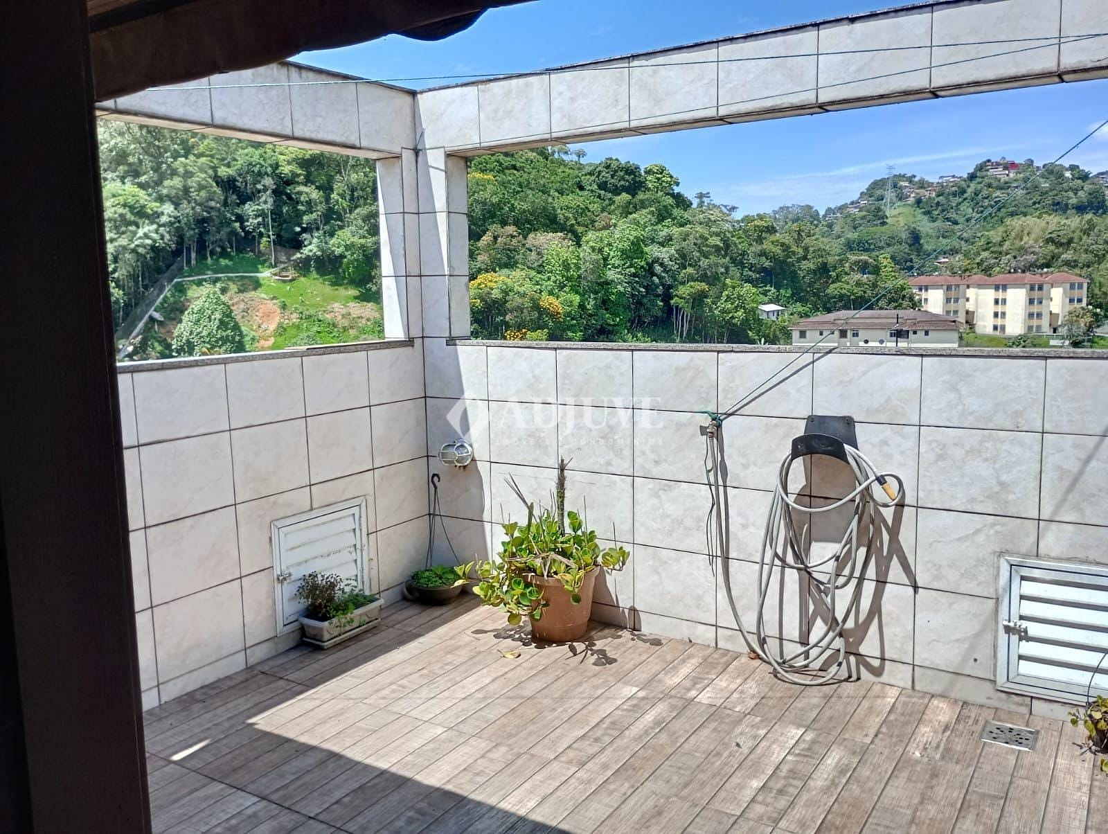 Apartamento à venda e aluguel com 3 quartos, 146m² - Foto 4