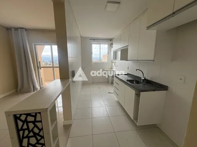Apartamento 2 quartos e 2 banheiros, para alugar, no bairro Centro em Ponta Grossa