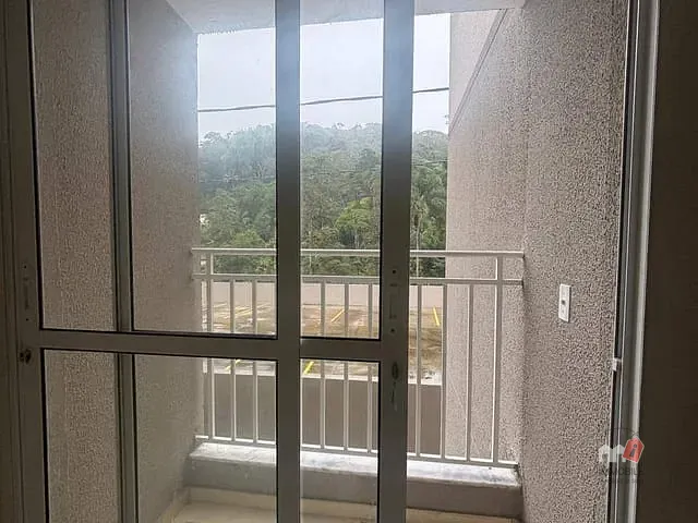 Apartamento 2 quartos e 1 banheiro, à venda, no bairro Duarte Silveira em Petrópolis