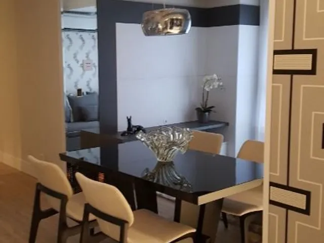 Apartamento 2 quartos e 2 banheiros, à venda, no bairro Cabral em Curitiba