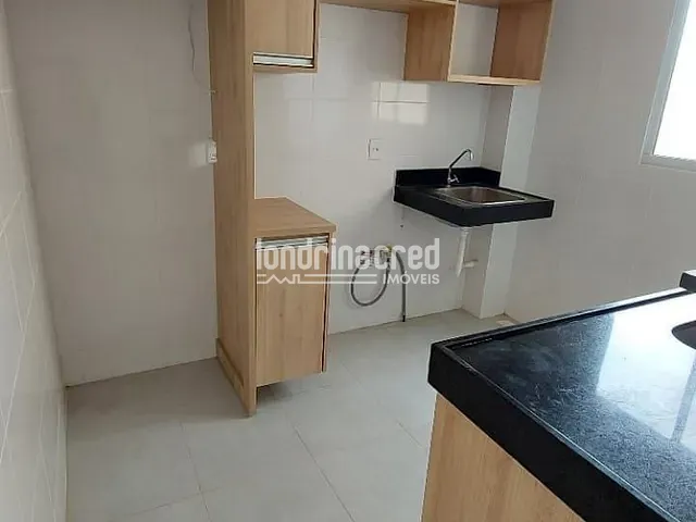 Apartamento 2 quartos e 1 banheiro, à venda, no bairro SPAZIO LA TRAVIATA em Londrina
