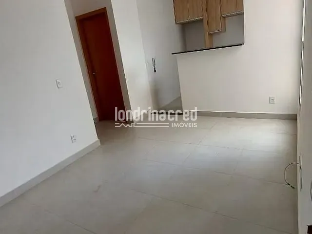 Apartamento 2 quartos e 1 banheiro, à venda, no bairro SPAZIO LA TRAVIATA em Londrina