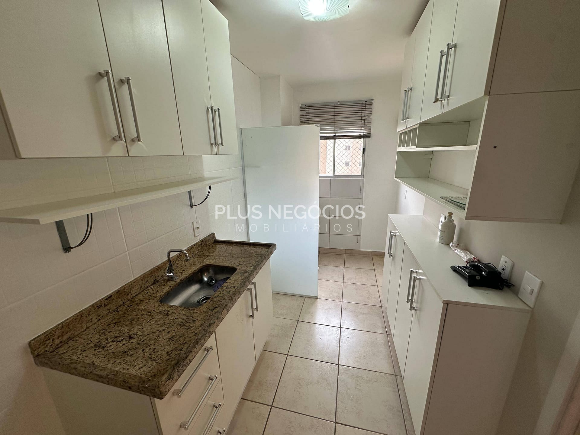 Apartamento à venda com 2 quartos, 50m² - Foto 4