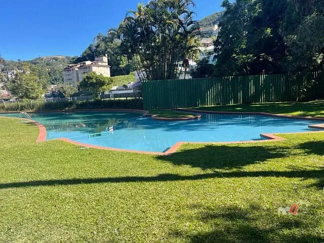 Apartamento 1 quarto e 1 banheiro, para alugar, no bairro Quitandinha em Petrópolis