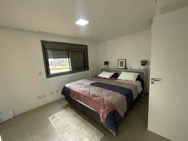 Apartamento 2 quartos e 2 banheiros, à venda, no bairro São Gonçalo em Pelotas