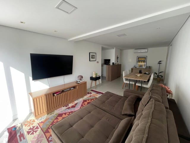 Apartamento 2 quartos e 2 banheiros, à venda, no bairro São Gonçalo em Pelotas