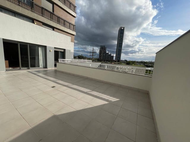 Apartamento 2 quartos e 2 banheiros, à venda, no bairro São Gonçalo em Pelotas
