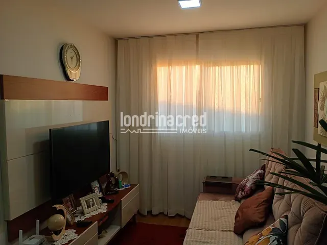 Apartamento 2 quartos e 1 banheiro, à venda, no bairro VILA DAS CEREJEIRA em Londrina
