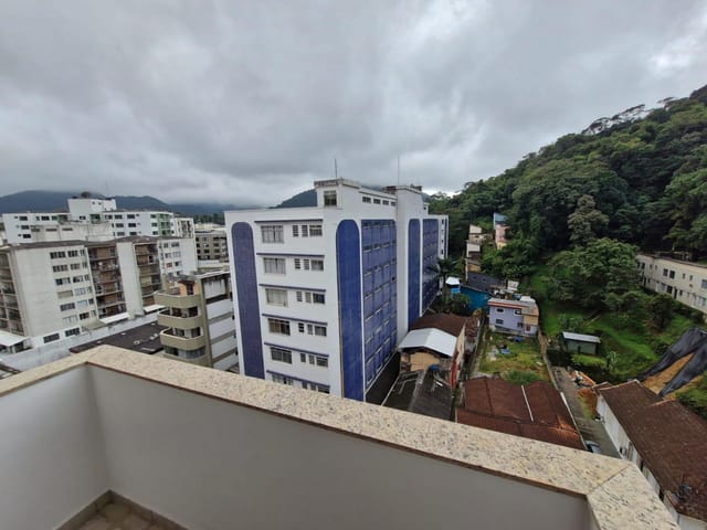 Apartamento 2 quartos e 2 banheiros, para alugar, no bairro Centro em Petrópolis