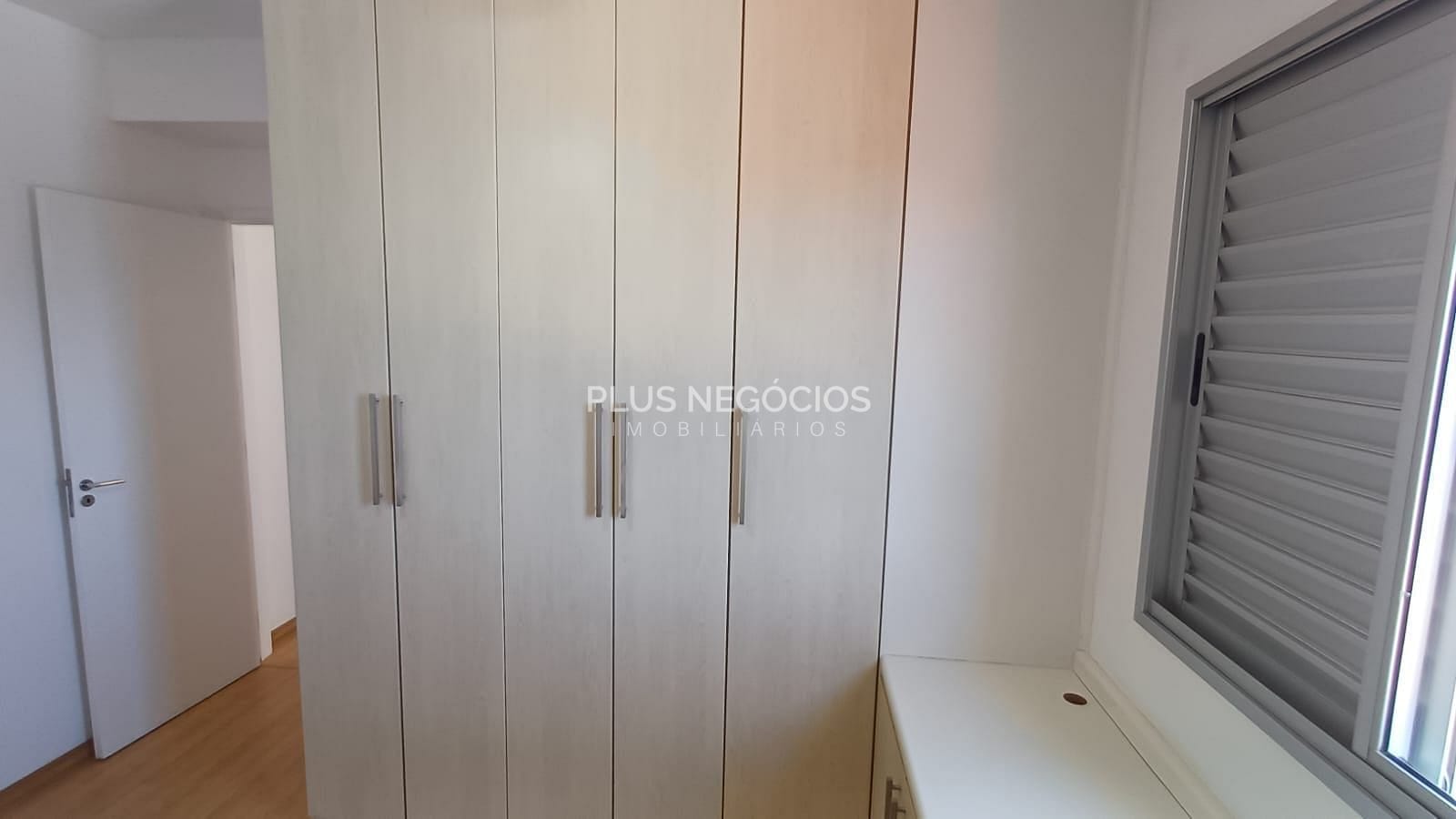 Apartamento à venda com 2 quartos, 60m² - Foto 17