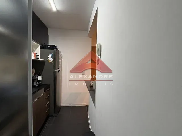 Apartamento 2 quartos e 1 banheiro, à venda, no bairro Jardim das Indústrias em São José dos Campos