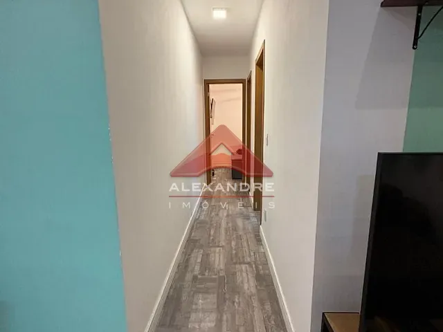 Apartamento 2 quartos e 1 banheiro, à venda, no bairro Jardim das Indústrias em São José dos Campos