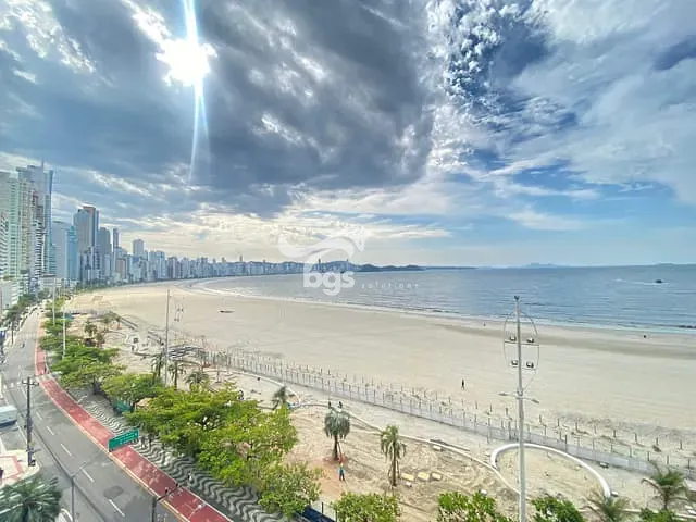 Apartamento com 70m² 1 quarto e 1 banheiro, à venda, no bairro Centro em Avenida Atlântica