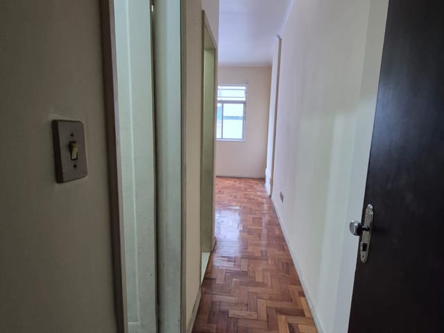 Apartamento 1 quarto e 1 banheiro, para alugar, no bairro Centro em Petrópolis