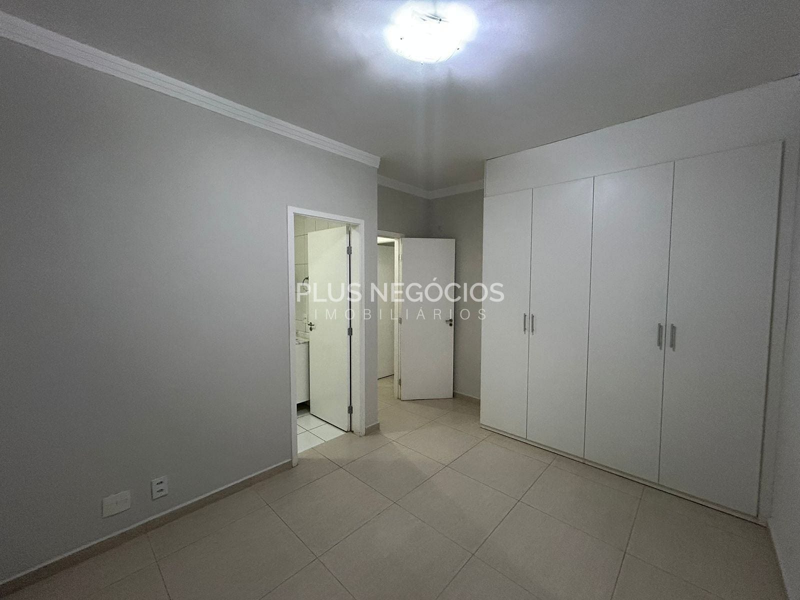 Apartamento para alugar com 2 quartos, 78m² - Foto 17