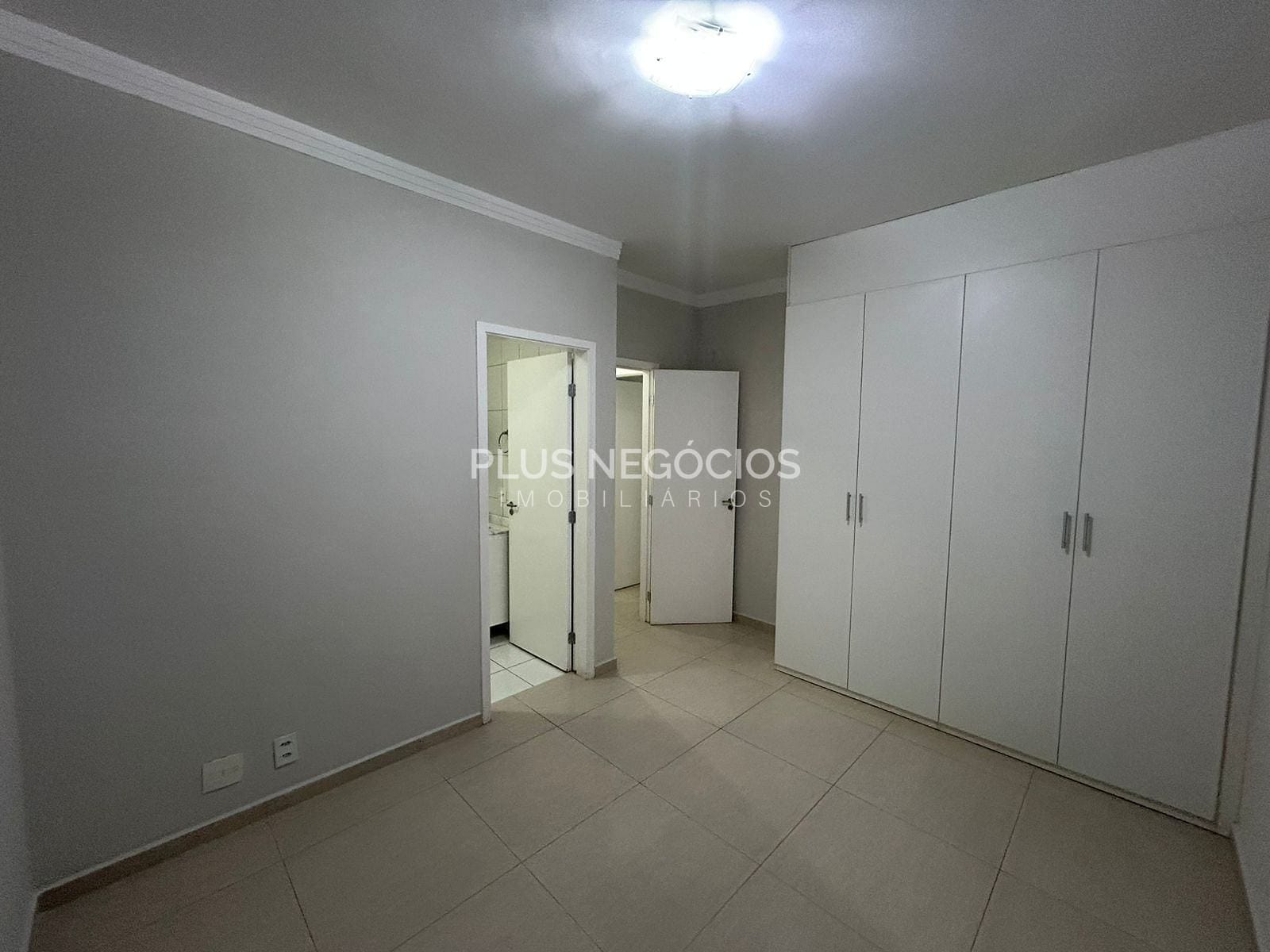 Apartamento para alugar com 2 quartos, 78m² - Foto 18