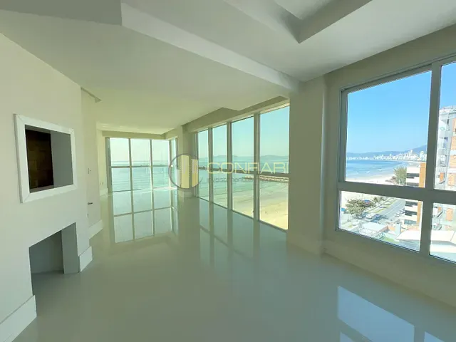 Apartamento com 345m² 4 quartos e 5 banheiros, à venda, no bairro Centro em Itapema
