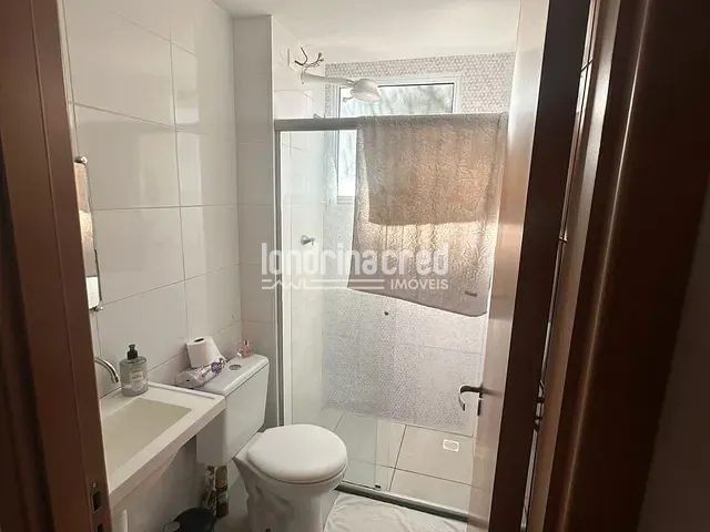 Apartamento 2 quartos e 1 banheiro, à venda, no bairro Condomínio Lagoa Santa em Londrina