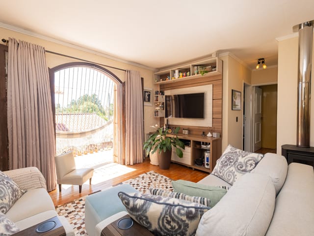 Apartamento 3 quartos e 2 banheiros, à venda, no bairro Três Vendas em Pelotas